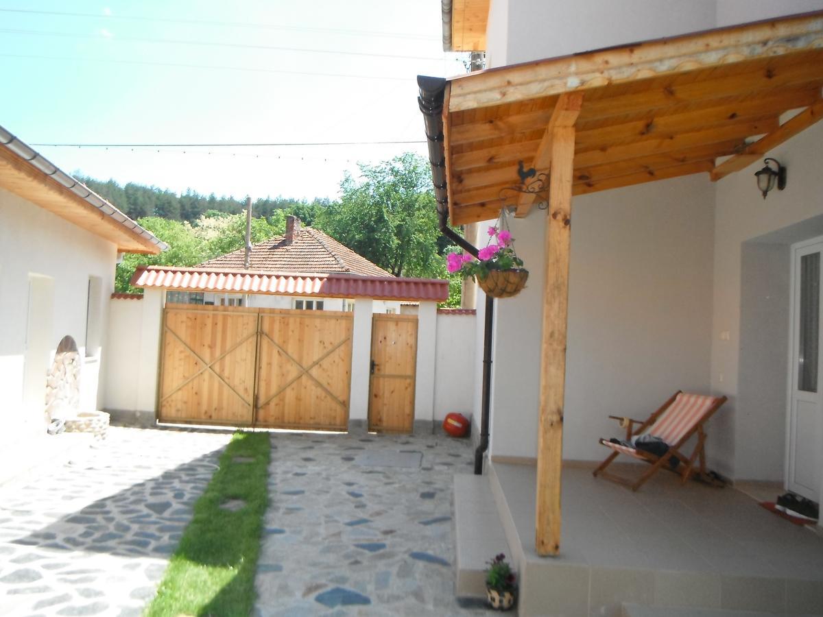 Villa Ani Gorna Kovachitsa Extérieur photo