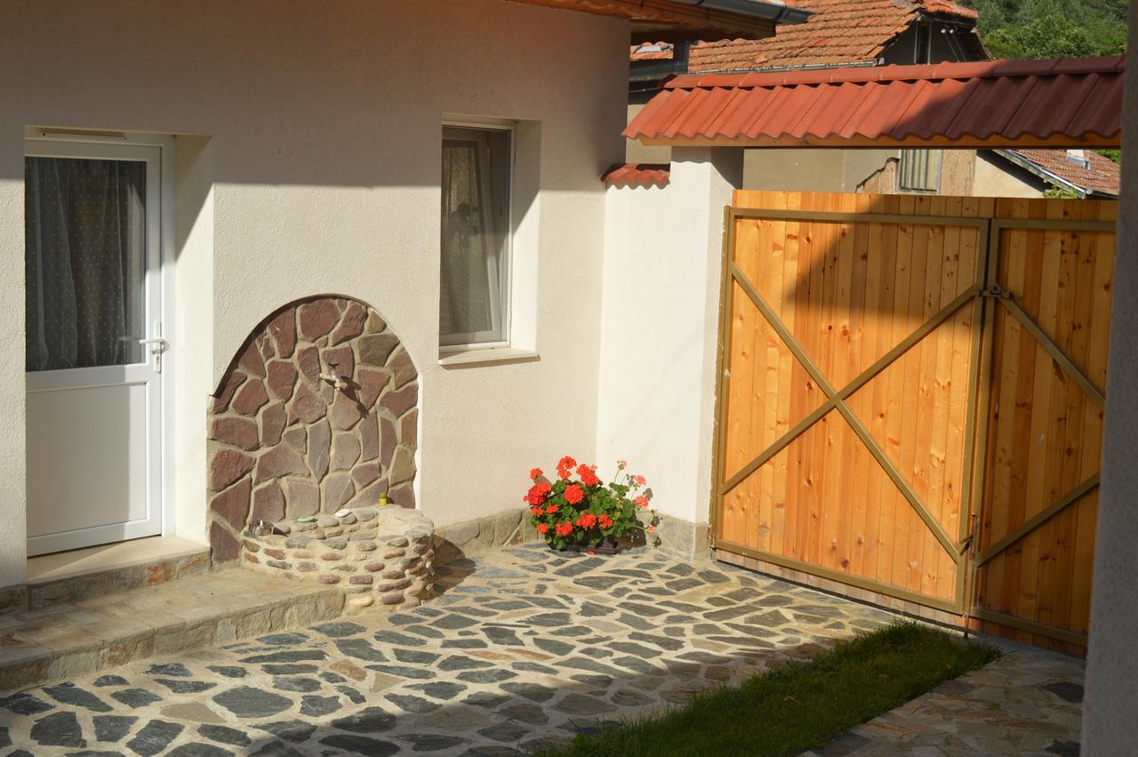 Villa Ani Gorna Kovachitsa Extérieur photo